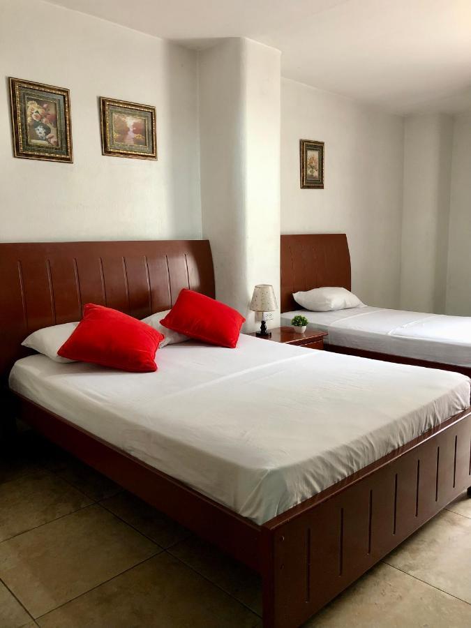Hotel Onix Gold Guayaquil Bagian luar foto
