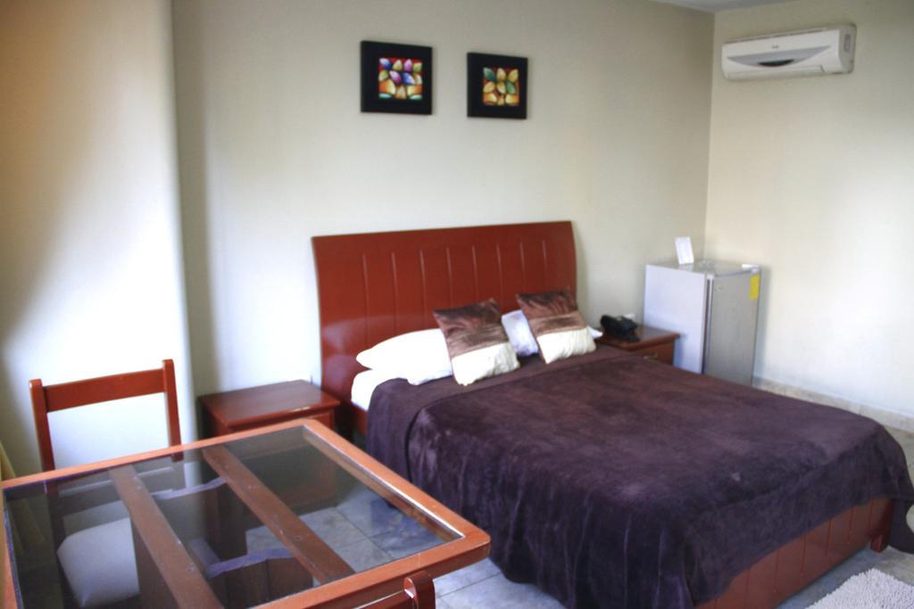 Hotel Onix Gold Guayaquil Bagian luar foto
