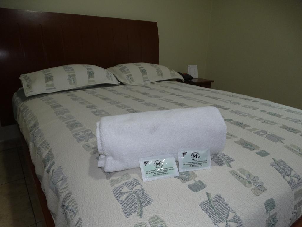 Hotel Onix Gold Guayaquil Ruang foto